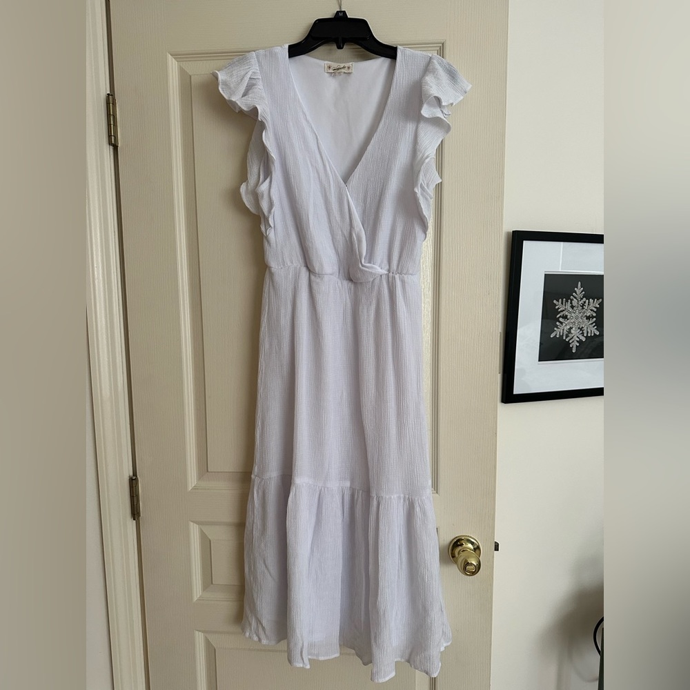 White Dress from Magnolia Boutique - Size M - never worn!